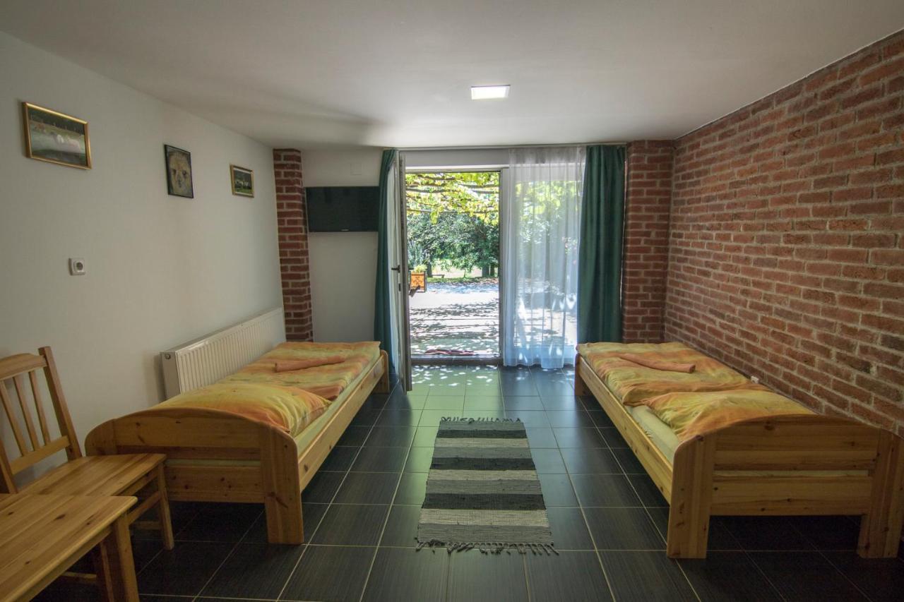 Bed and Breakfast Orsegi Patakparti Alpaka Panzio Kisrakos Экстерьер фото